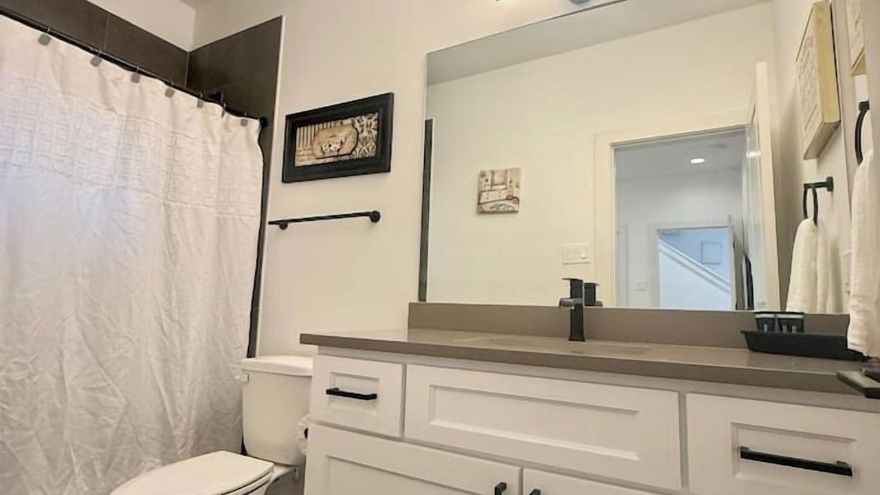 Photo of Bathroom in OST - South Union
