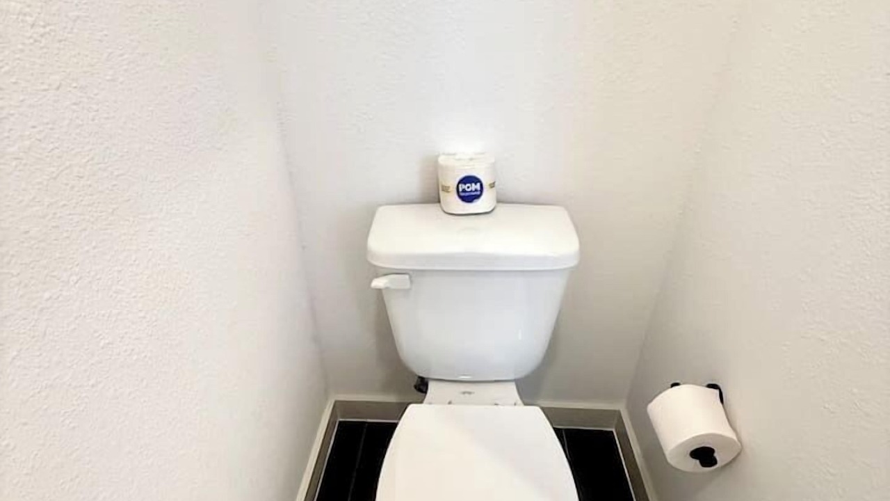 Photo of Bathroom in OST - South Union