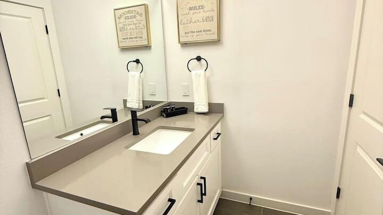 Photo of Bathroom in OST - South Union