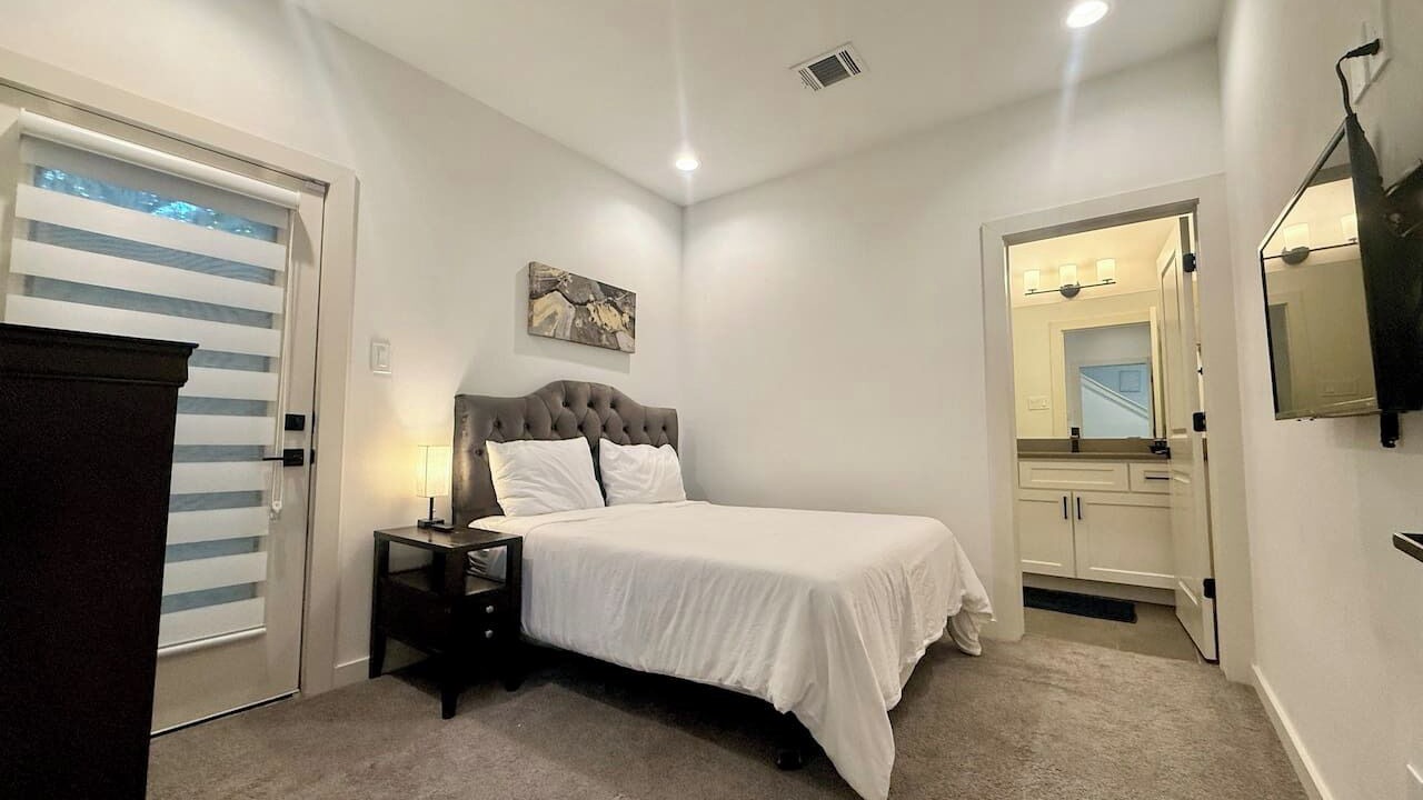 Photo of Bedroom in OST - South Union