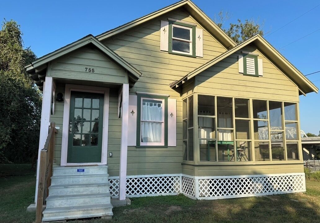 Photo of Outdoor in La Grange