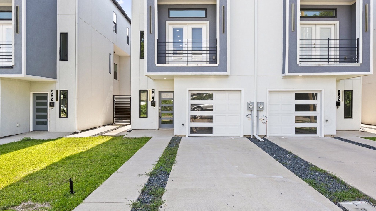 Photo of Outdoor in West Dallas