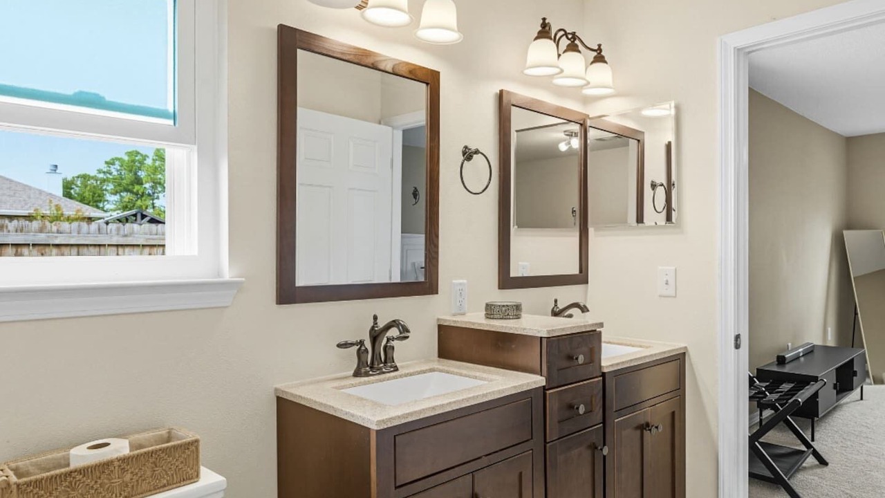 Photo of Bathroom in Milton