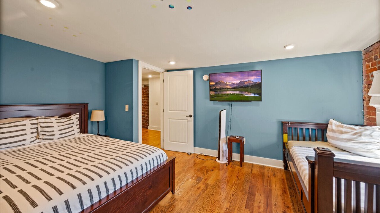 Photo of Bedroom in Old City
