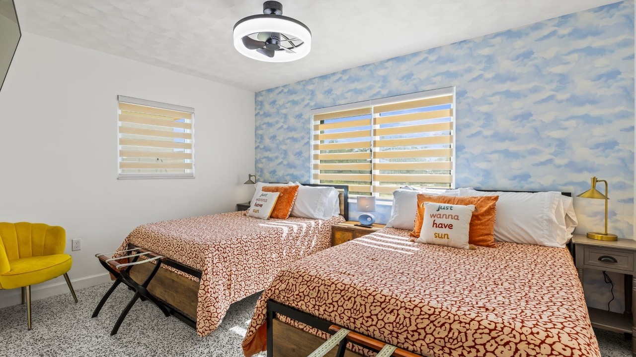 Photo of Bedroom in Venice Gardens