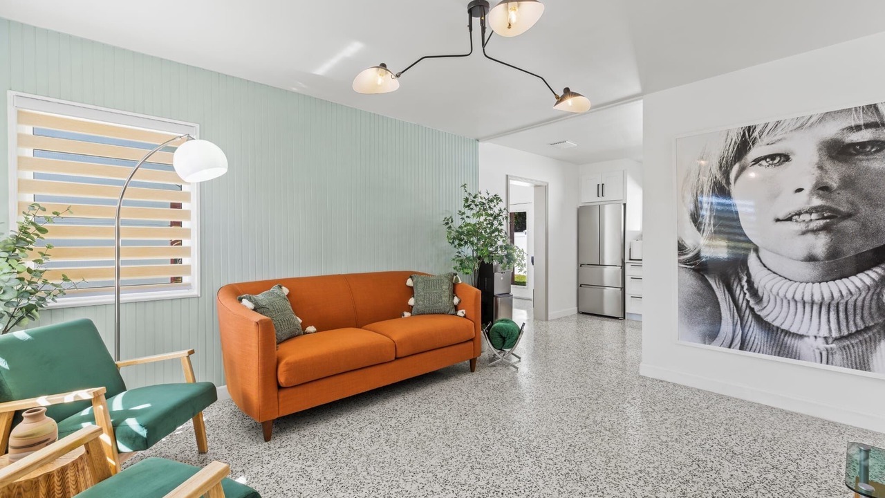 Photo of Livingroom in Venice Gardens