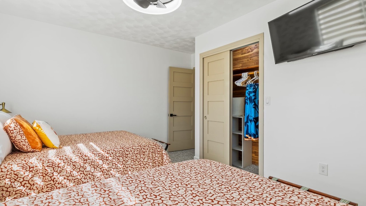 Photo of Bedroom in Venice Gardens