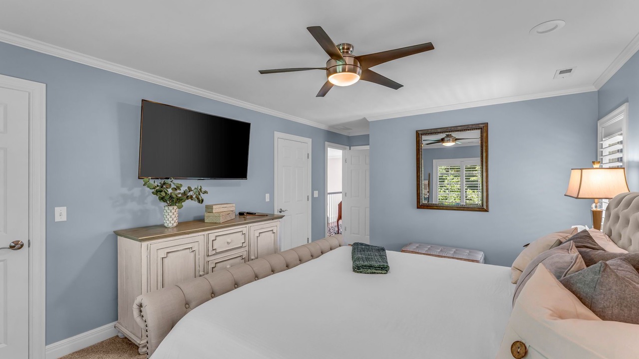 Photo of Bedroom in Lawrence