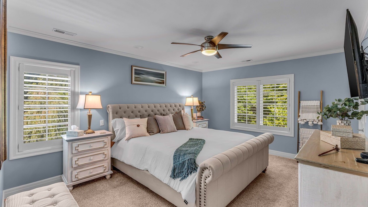 Photo of Bedroom in Lawrence