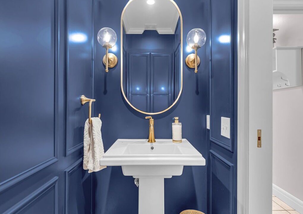 Photo of Bathroom in Lawrence