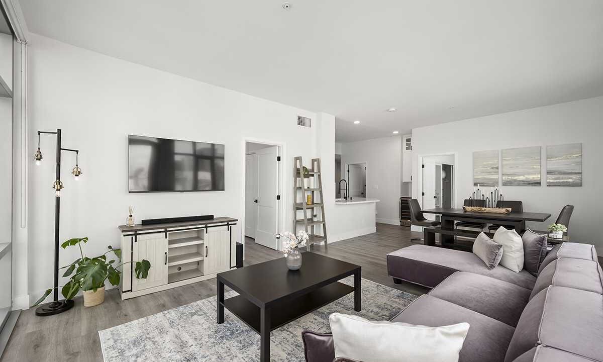 Photo of Livingroom in Pacific Terrace