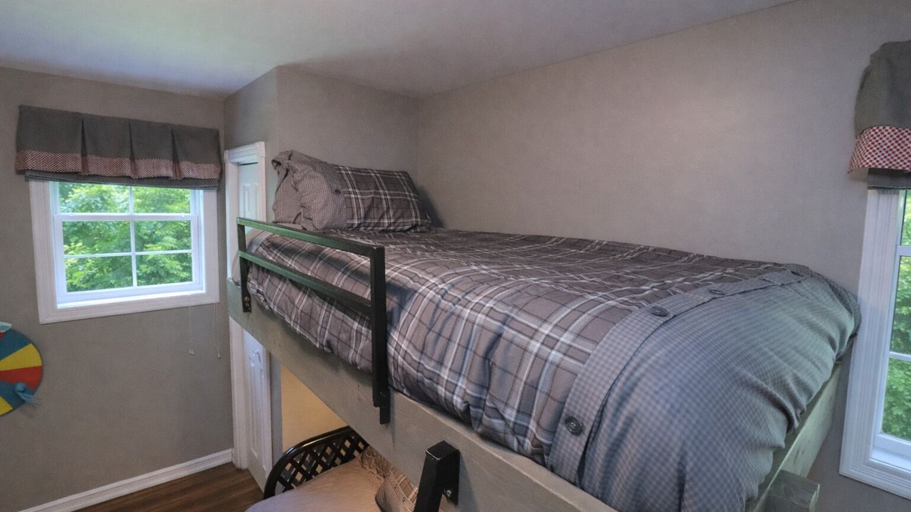Photo of Bedroom in Saint-Remi-de-Tingwick