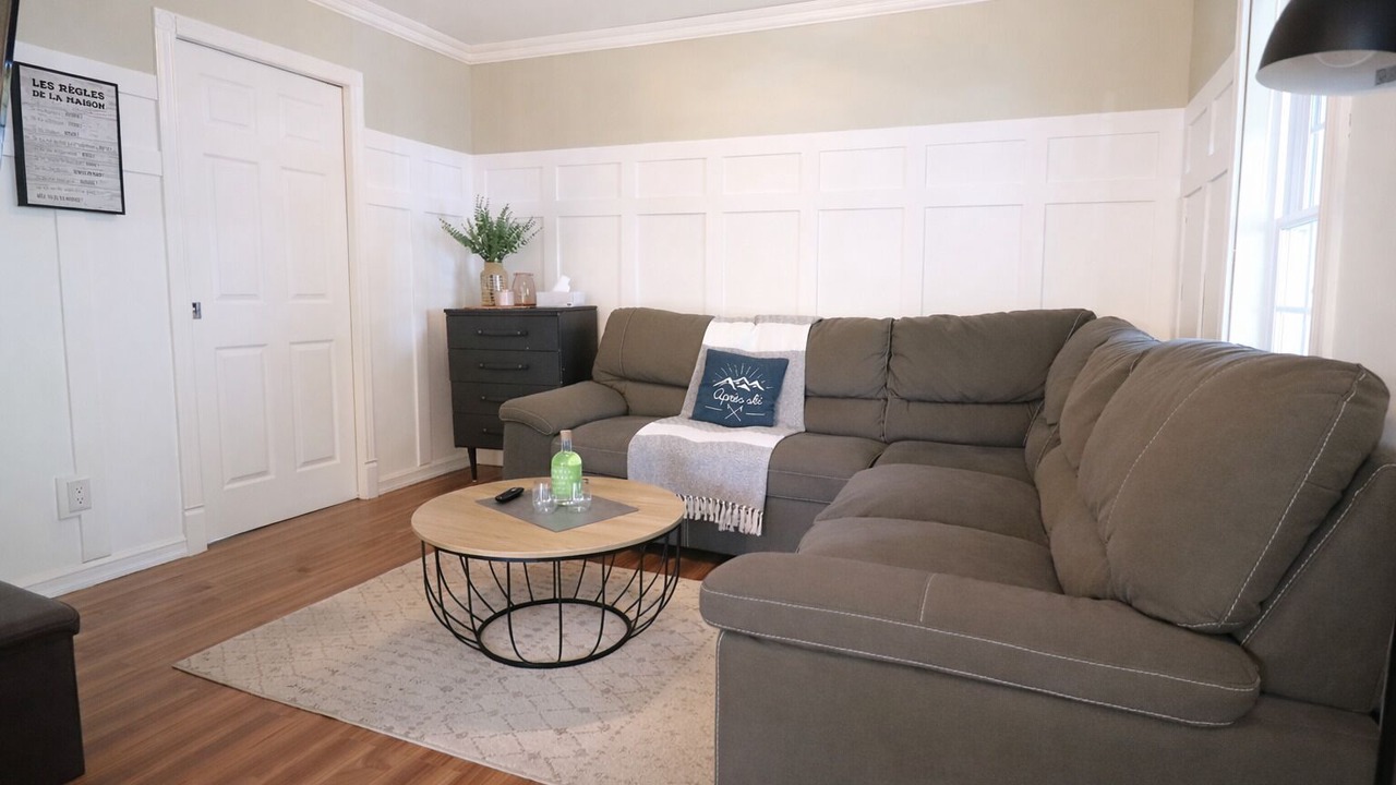Photo of Livingroom in Saint-Remi-de-Tingwick