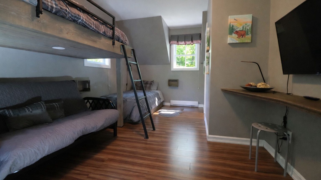 Photo of Bedroom in Saint-Remi-de-Tingwick