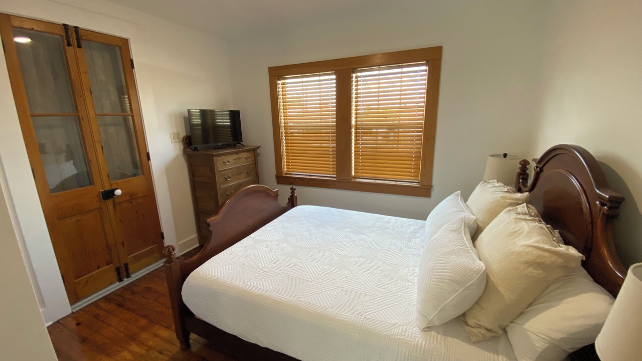 Photo of Bedroom in Thibodaux