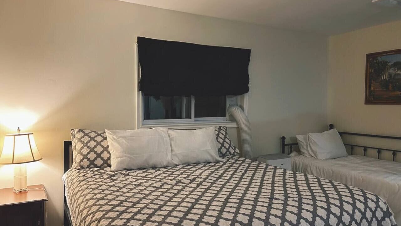 Photo of Bedroom in Tweed