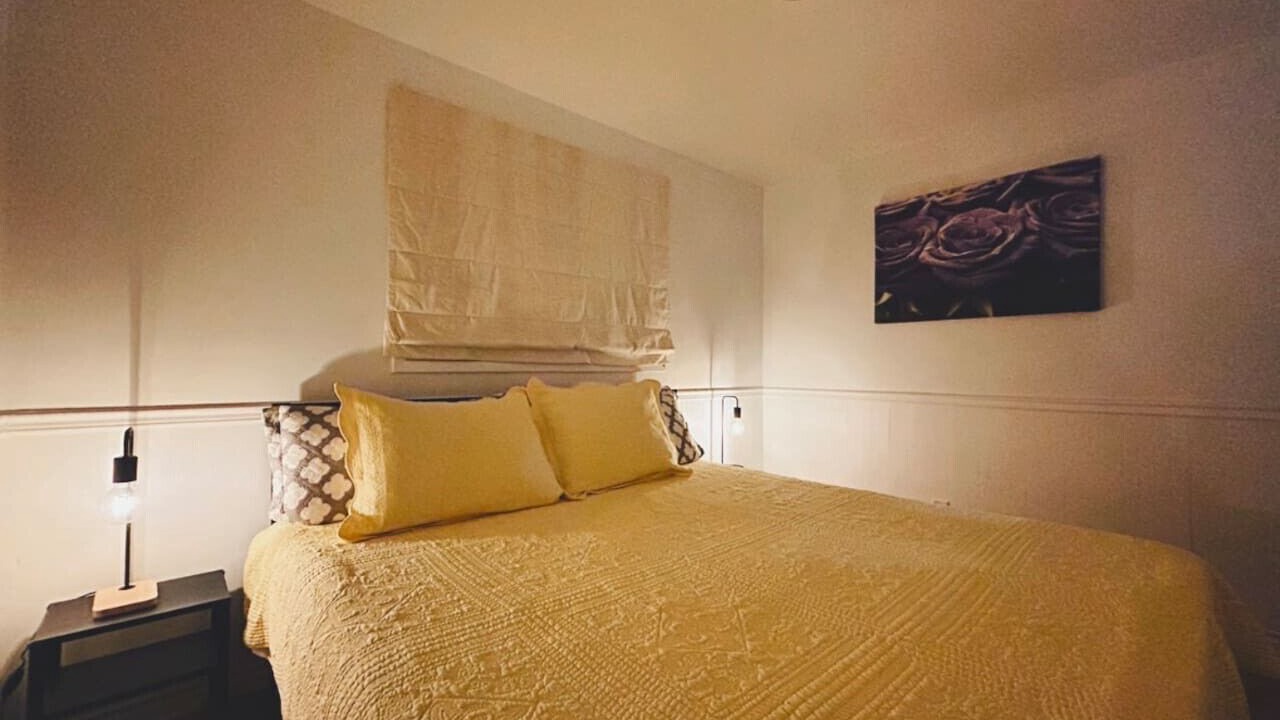 Photo of Bedroom in Tweed