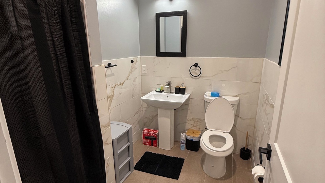 Photo of Bathroom in Mantua