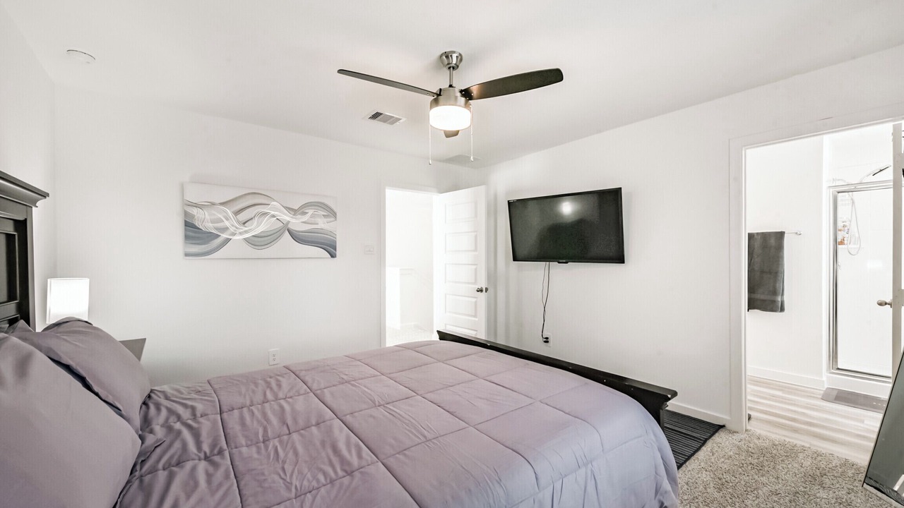 Photo of Bedroom in Southeast Houston