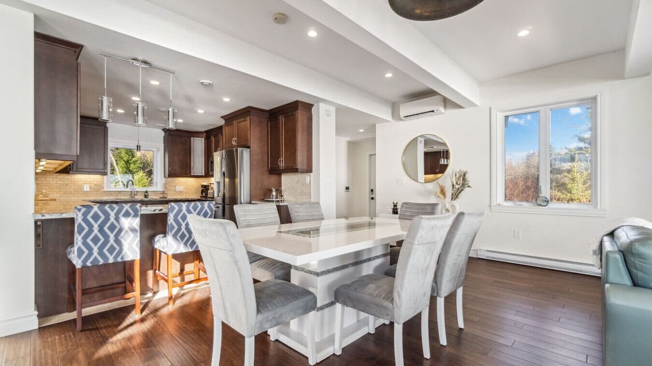 Photo of Others in Fox Point