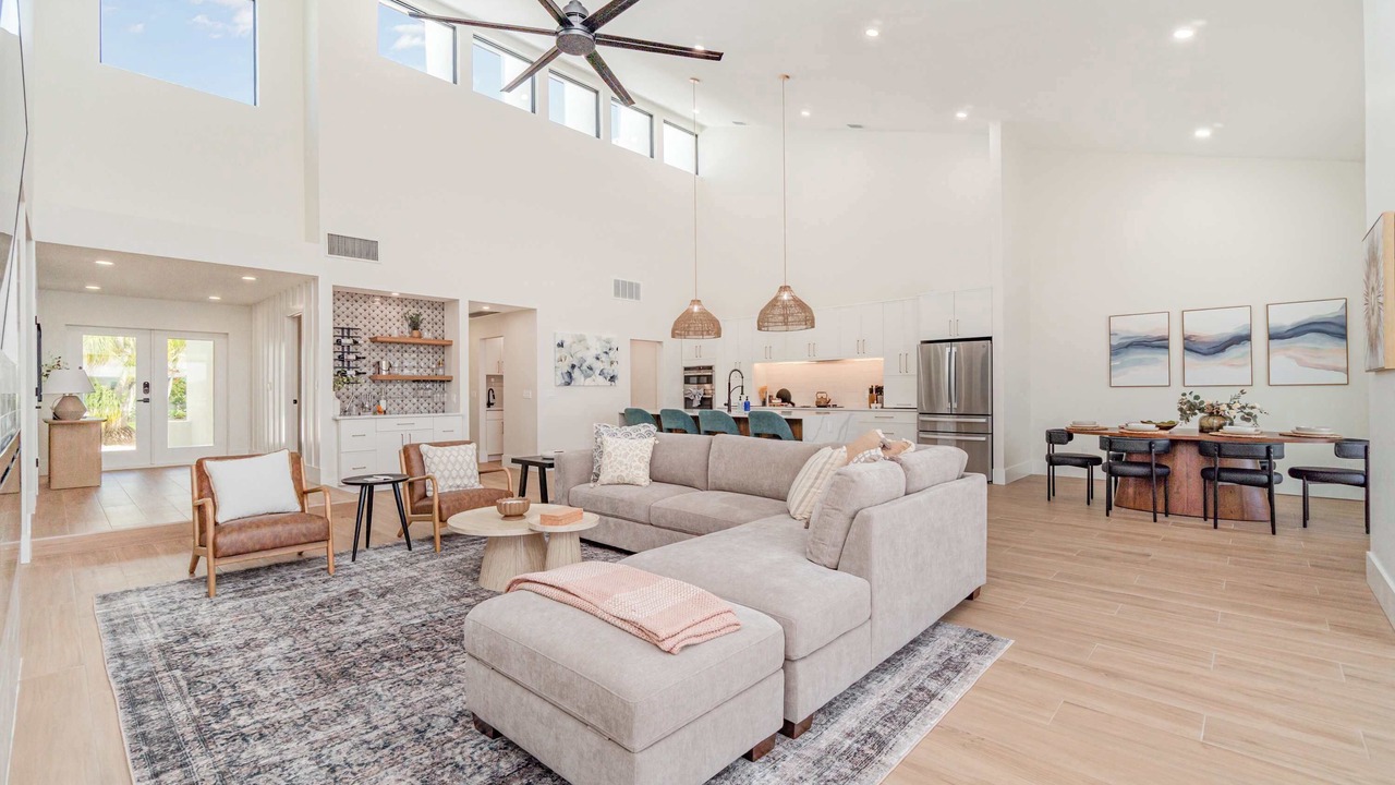 Photo of Livingroom in Eight Lakes