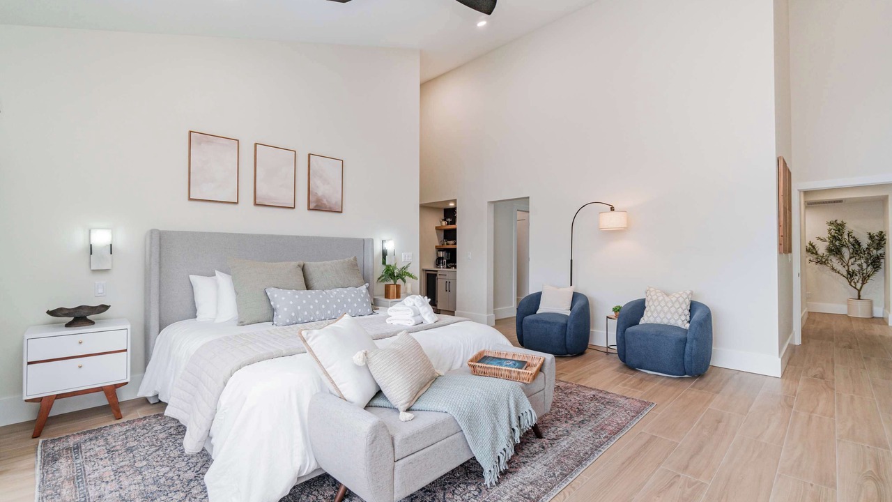 Photo of Bedroom in Eight Lakes