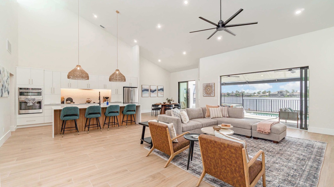 Photo of Others in Eight Lakes