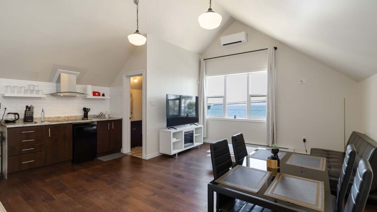 Photo of Others in Fox Point