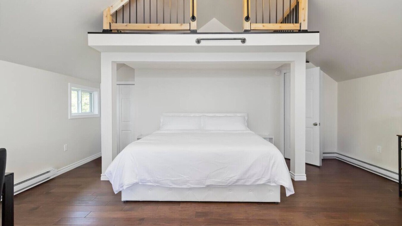 Photo of Bedroom in Fox Point