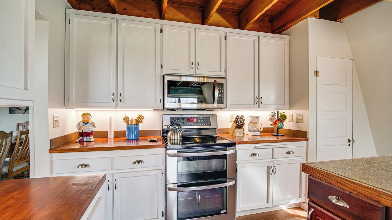 Photo of Kitchen in Lakeview