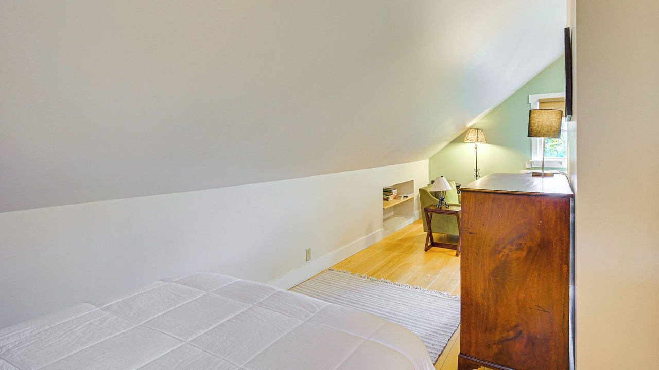 Photo of Bedroom in Rochester
