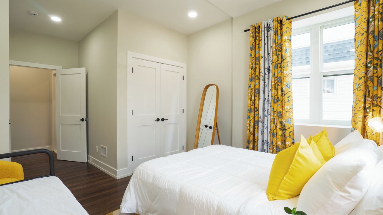 Photo of Bedroom in North Bergen