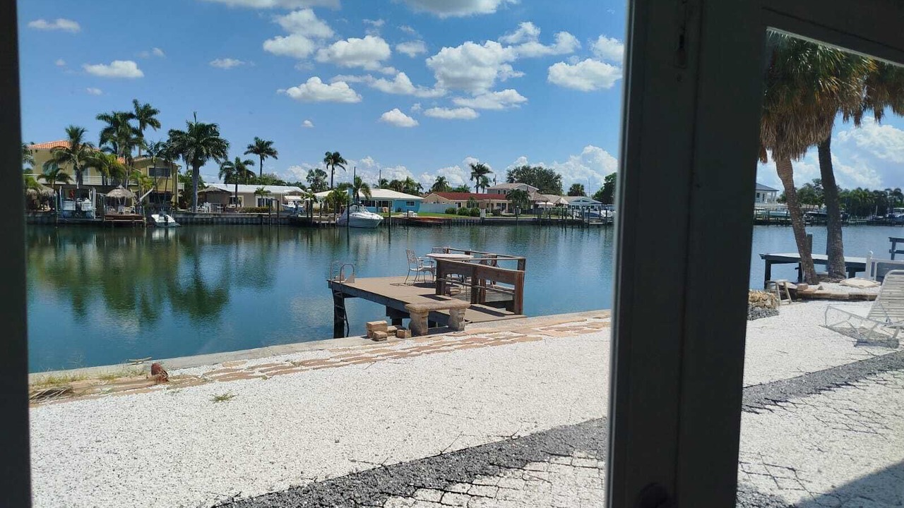 Photo of Others in Capri Isle