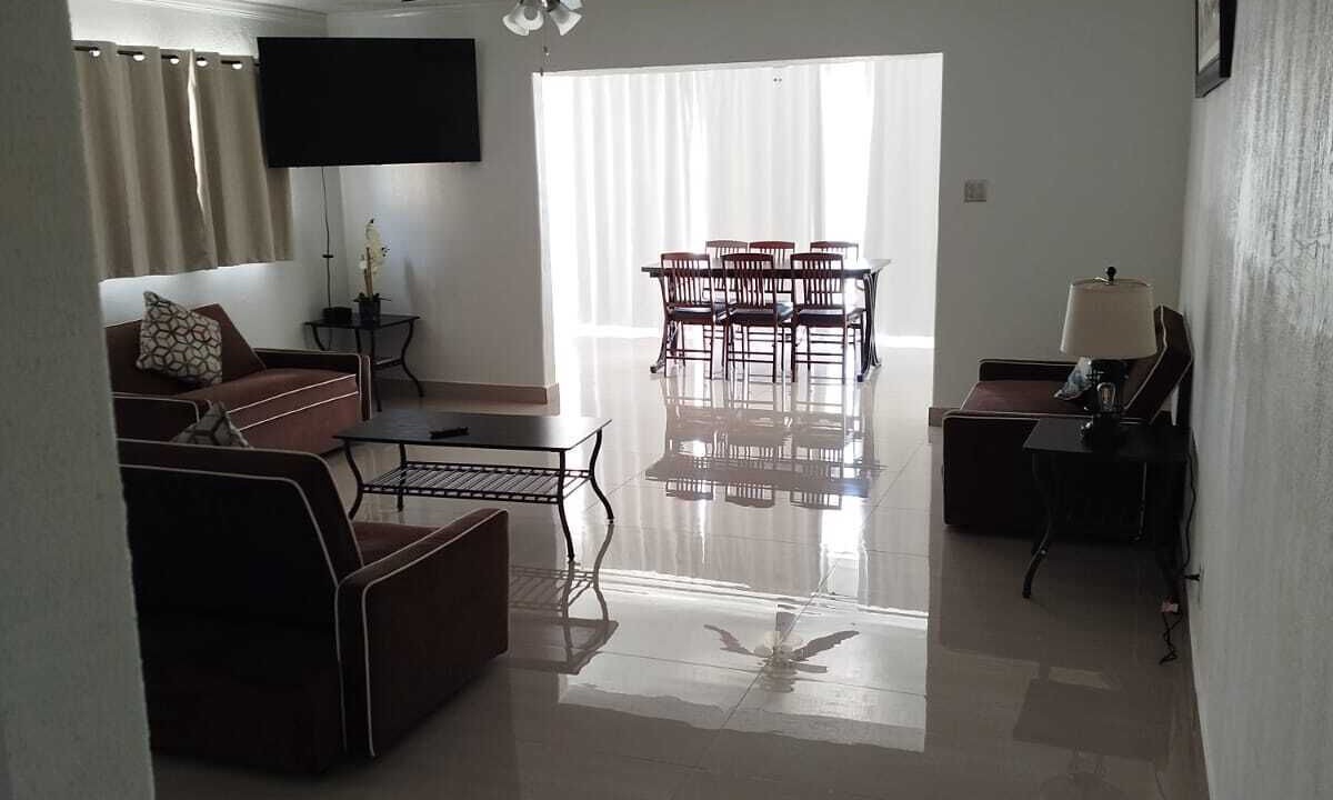 Photo of Livingroom in Capri Isle