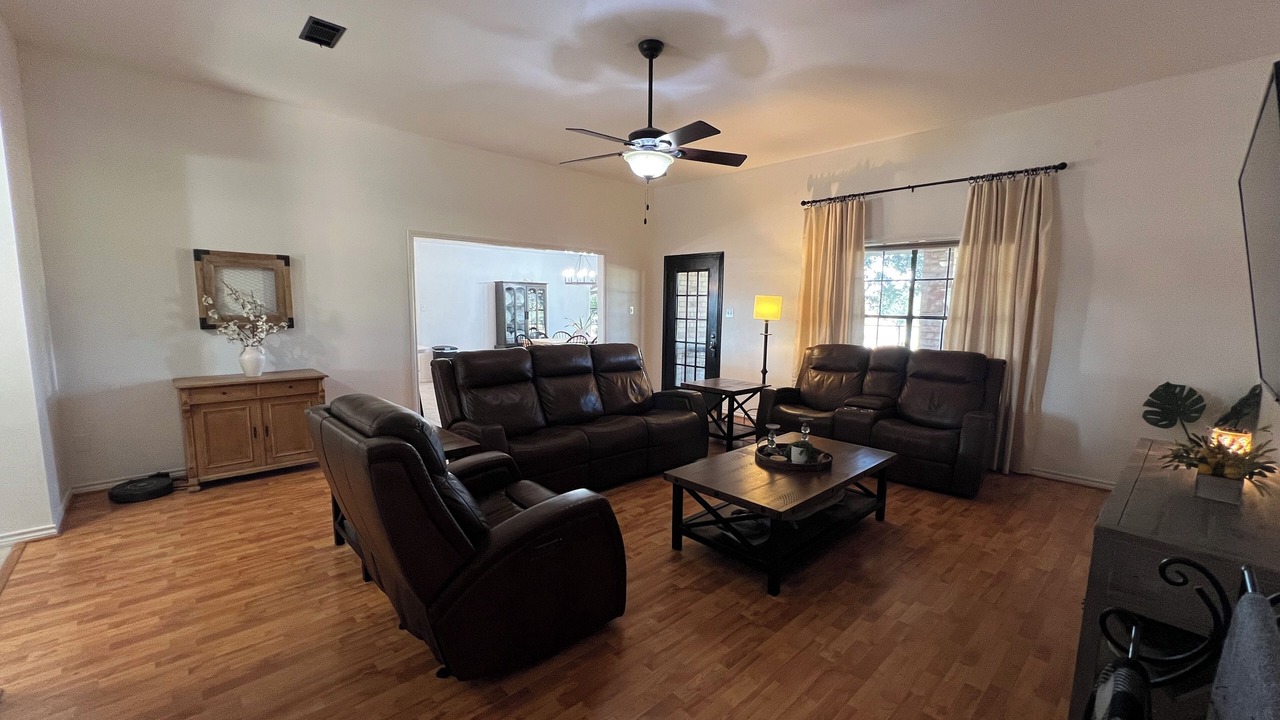 Photo of Livingroom in Bellville