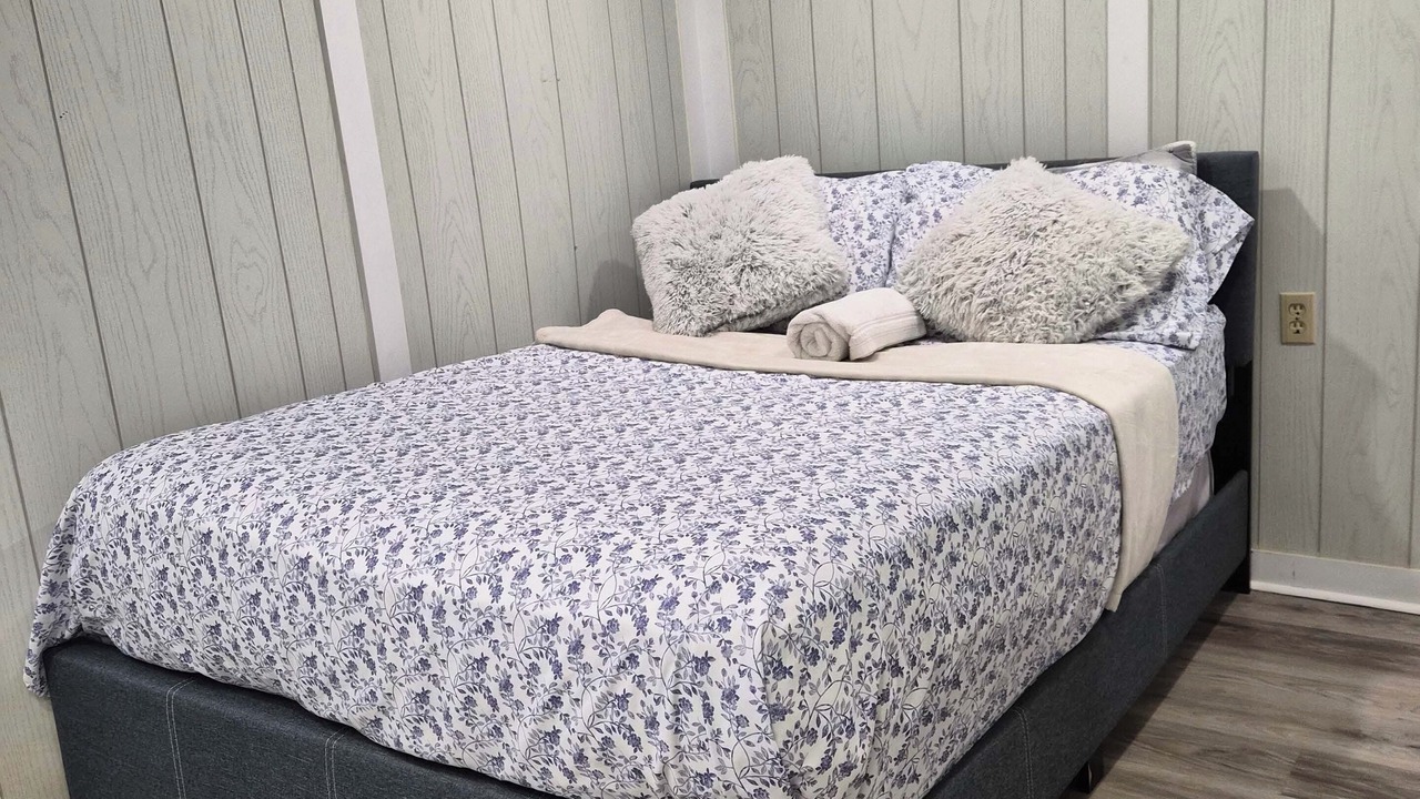 Photo of Bedroom in Highland