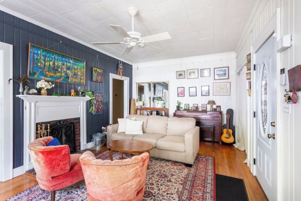 Photo of Livingroom in Valdosta