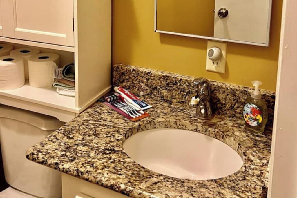 Photo of Bathroom in Valdosta