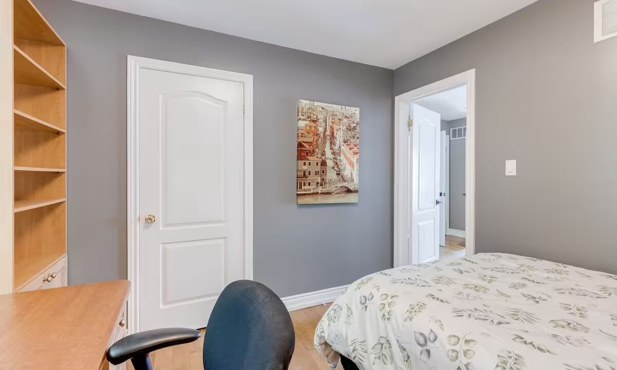Photo of Bedroom in Scarborough