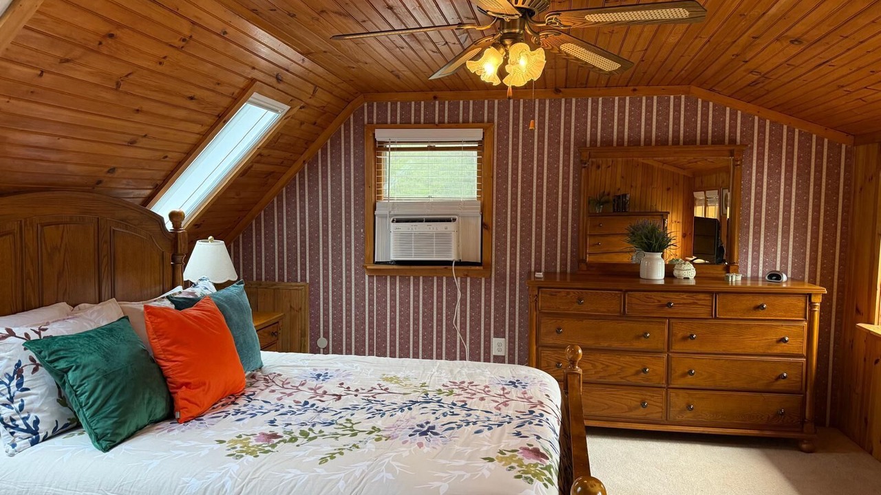 Photo of Bedroom in Susquehanna