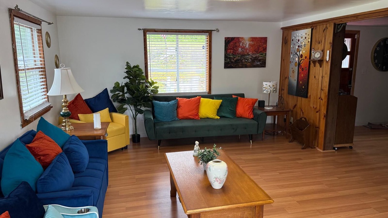 Photo of Livingroom in Susquehanna