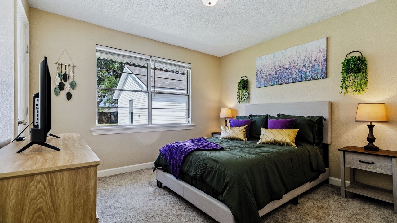 Photo of Bedroom in Gonzales