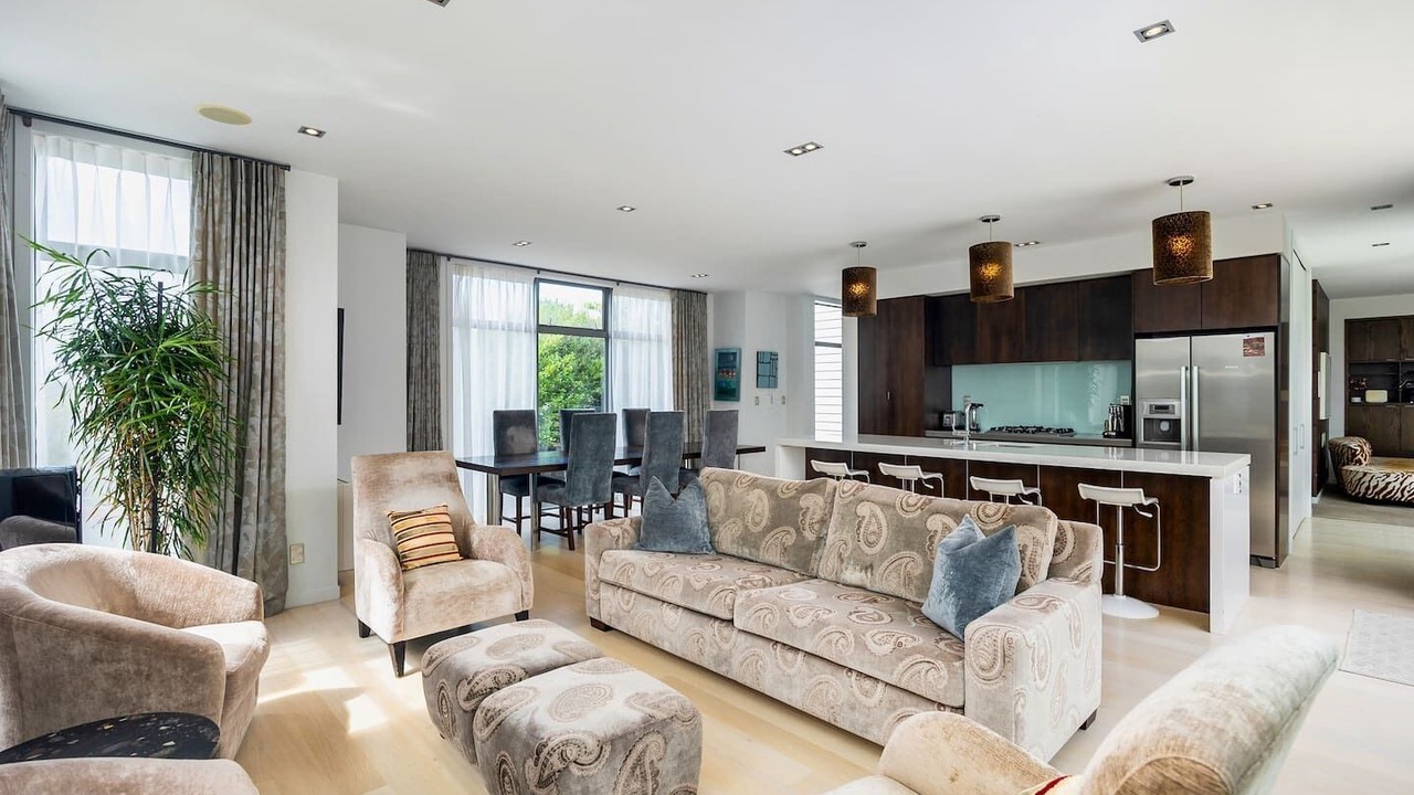 Photo of Outdoor in Parnell