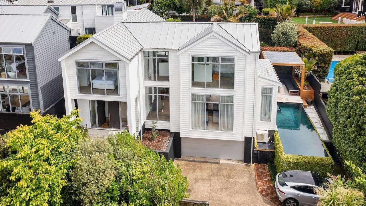 Photo of Outdoor in Parnell