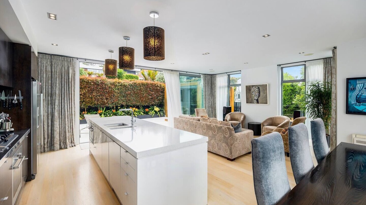 Photo of Outdoor in Parnell