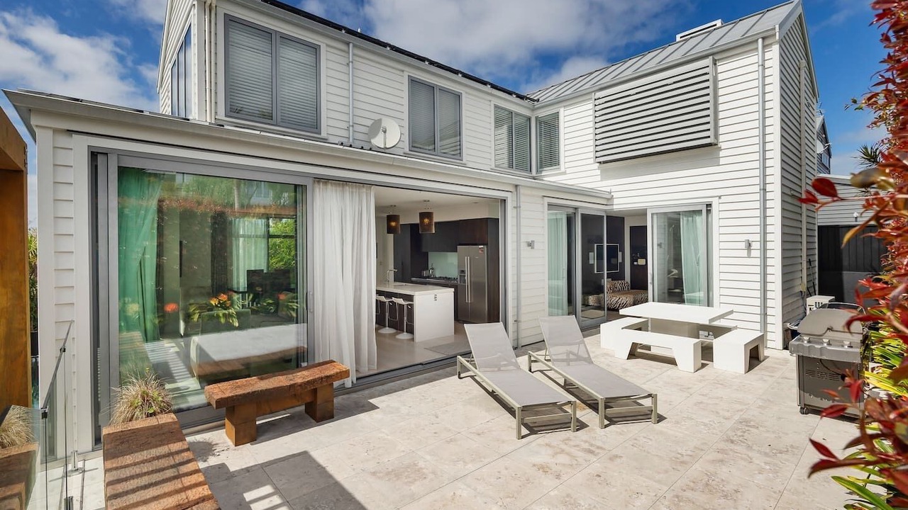 Photo of Outdoor in Parnell