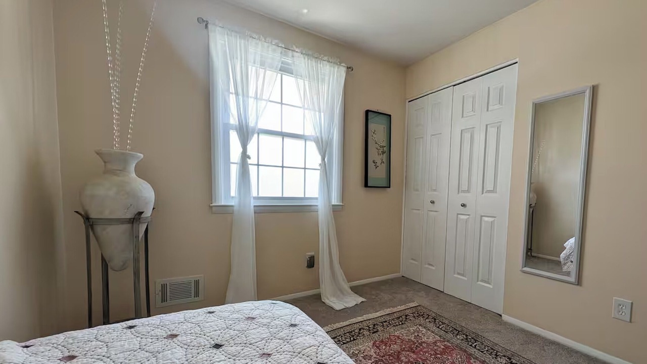 Photo of Bedroom in Reisterstown