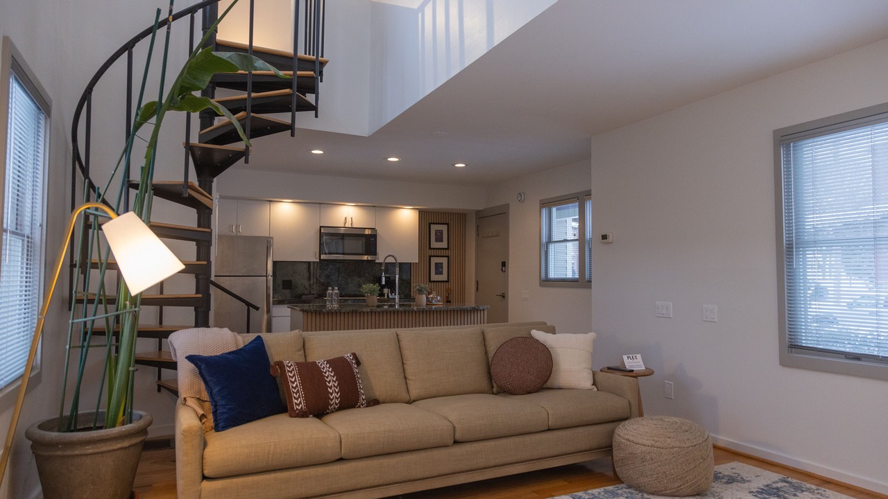 Photo of Livingroom in Neighborhood of the Arts