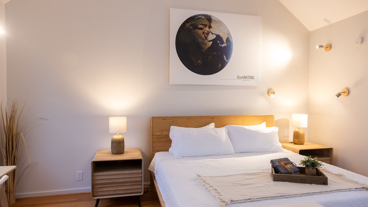 Photo of Bedroom in Neighborhood of the Arts