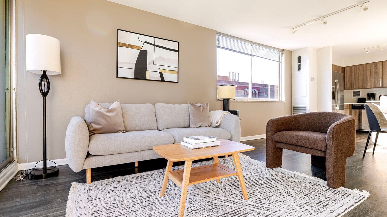 Photo of Livingroom in Near West Side